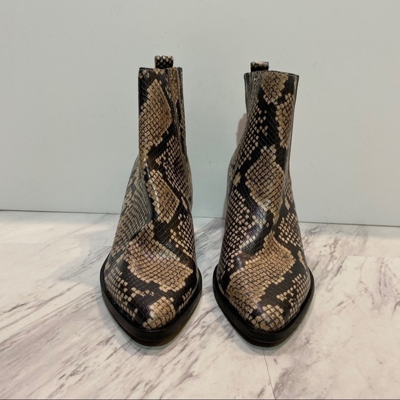 New! Treasure & Bond Natalie Wedge Snake Print Faux Leather Booties 7M - Picture 2 of 11
